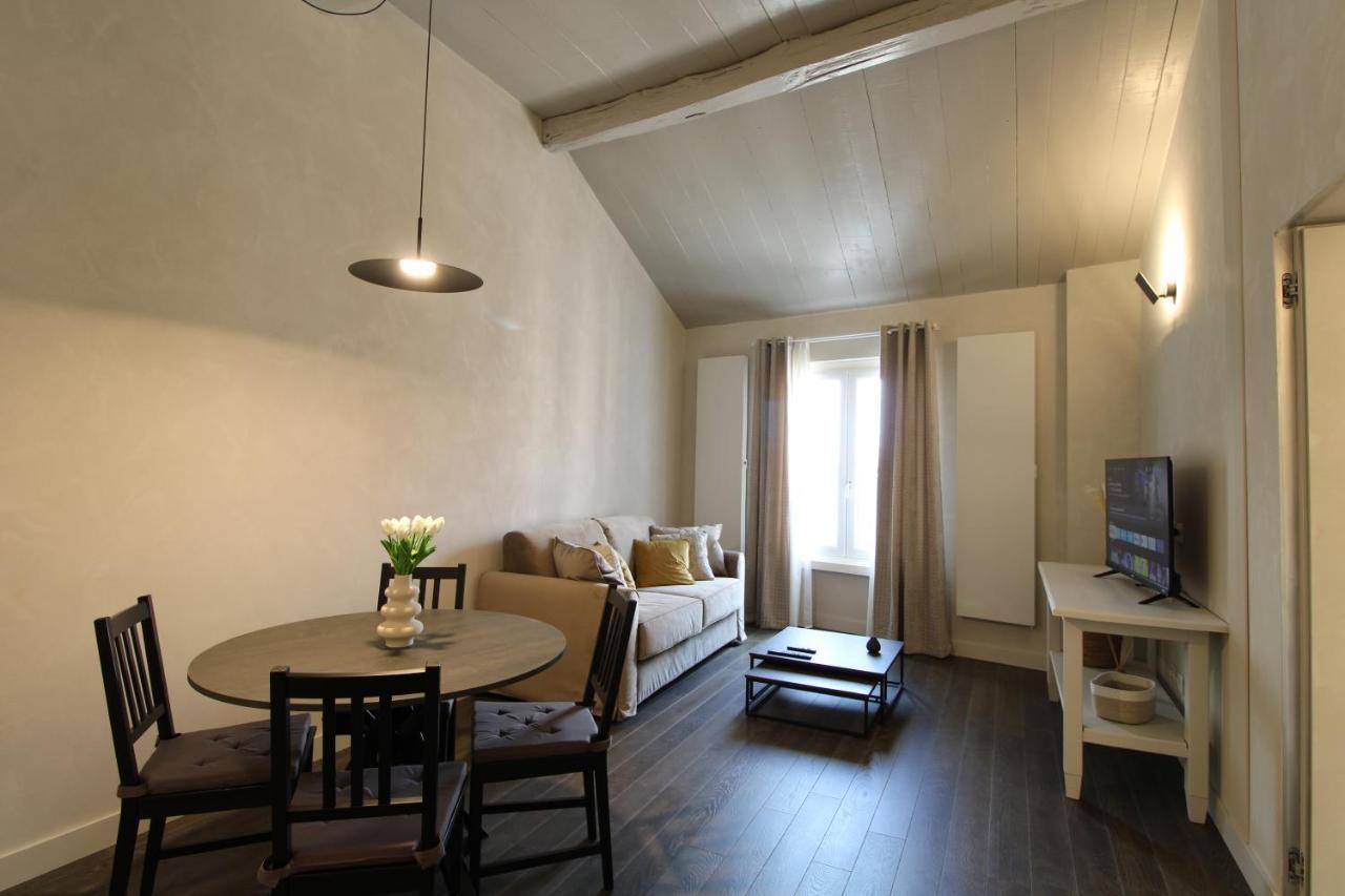 Elegant And Luxury Apartment @Altare Della Patria Rome Luaran gambar