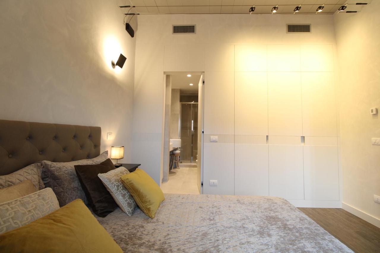 Elegant And Luxury Apartment @Altare Della Patria Rome Luaran gambar